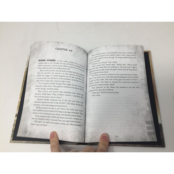 Star Wars Rogue One Book - A Junior Novel - Picture 11 of 12